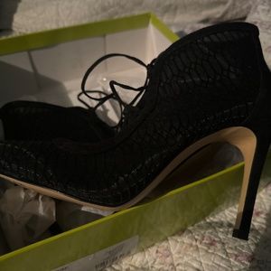 Black Gianni Bini